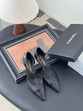 HIGH HEELS WAIST CUTTING IN BLACK CALFSKIN